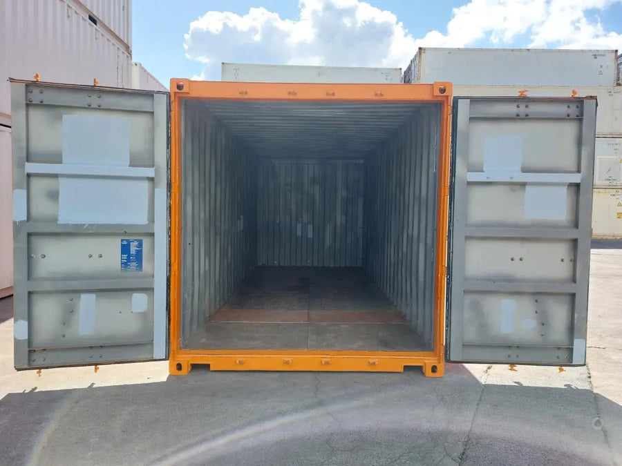 Conteneur maritime 20 pieds d’occasion (2010) – parois inox et fond aluminium (CSC valide)