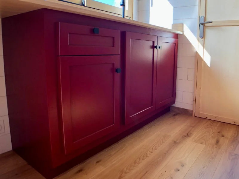 Tiny House autonome 16.5 m² avec deux mezzanines pour 4 Persone