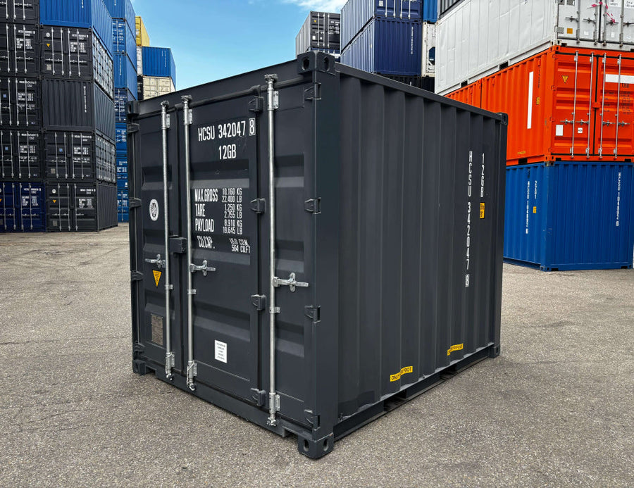 10-Fuß-Container als mobile Werkstatt ausgebaut – neu mit Elektroinstallation