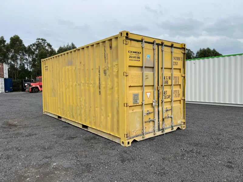 Gebrauchter 20-Fuß-Seecontainer aus gelbem CORTEN-Stahl