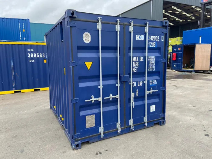10-Fuß-Container als mobile Werkstatt ausgebaut